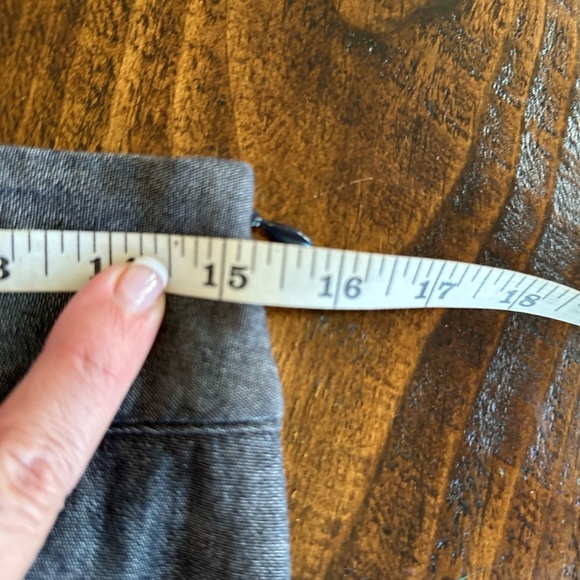 Ann Taylor | Blue-Gray A-Line Knee Length Skirt with Cream Floral Embroidery - Picture 9 of 9